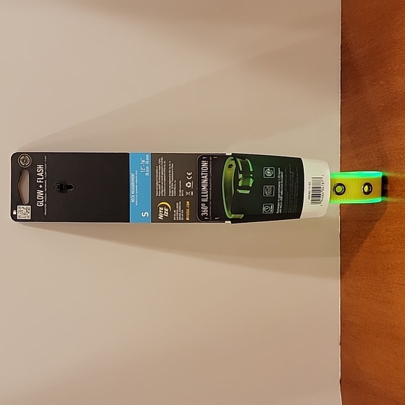 NiteDog Rechargeable LED Collar Lime Green Small - Picture 4 of 9